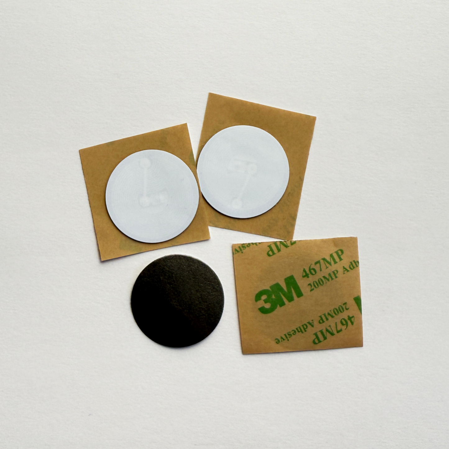 NFCタグシール 円形 白25mm 金属対応